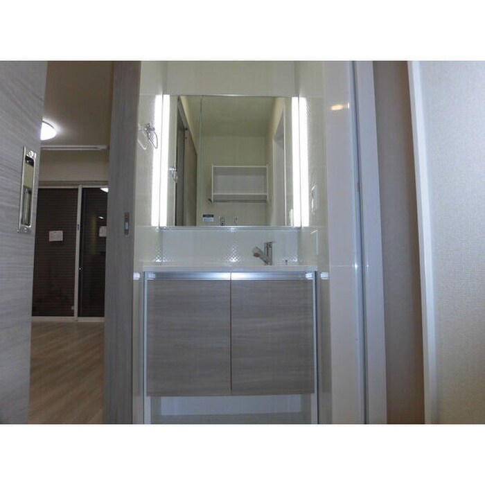 物件内観写真12　(洗面)