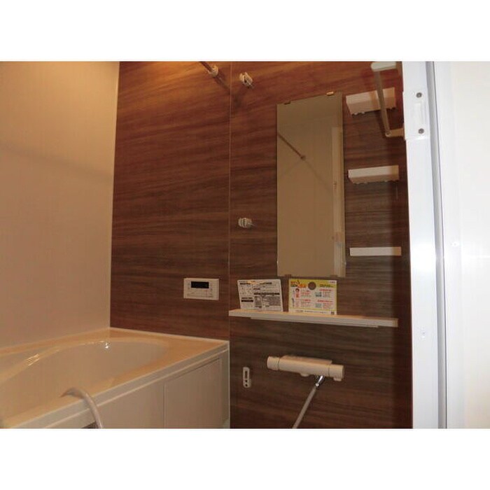 物件内観写真14　(バス／シャワールーム等)