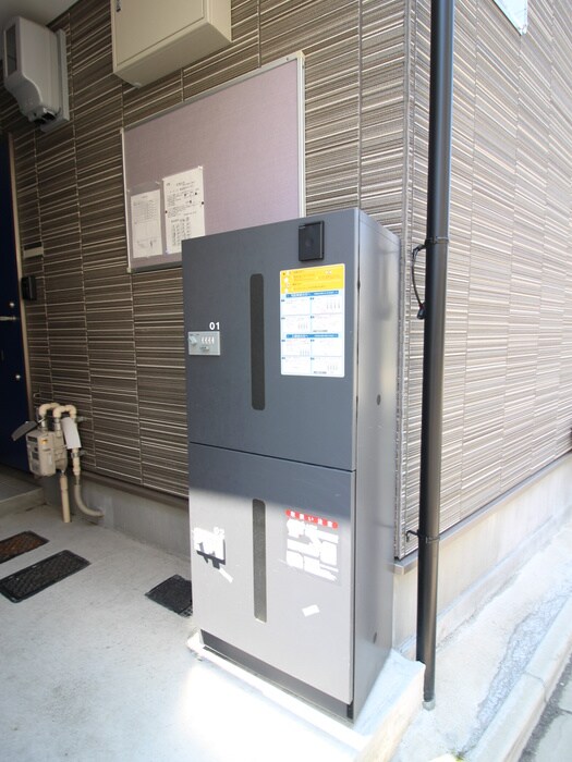 物件外観写真4　(建物設備)