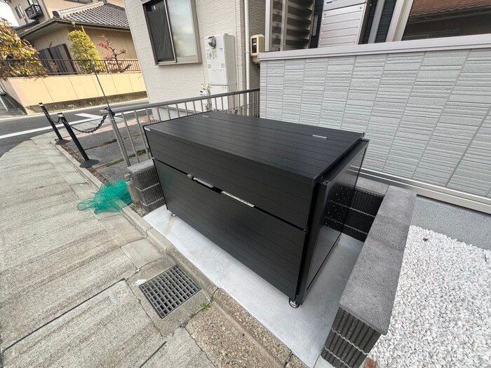 物件外観写真4　(建物設備)