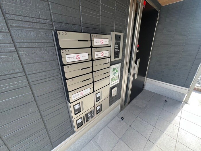 物件外観写真6　(建物設備)