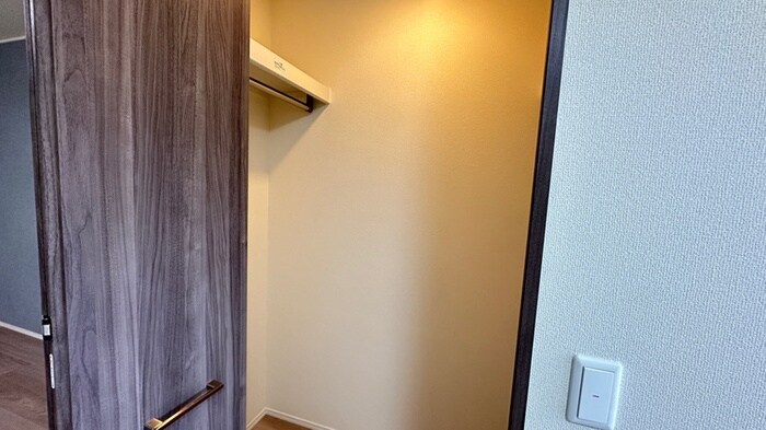 物件内観写真14　(収納)