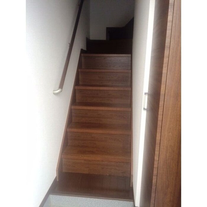 物件内観写真7　(廊下)