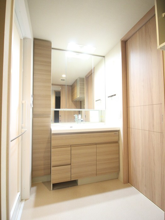 物件内観写真12　(洗面)