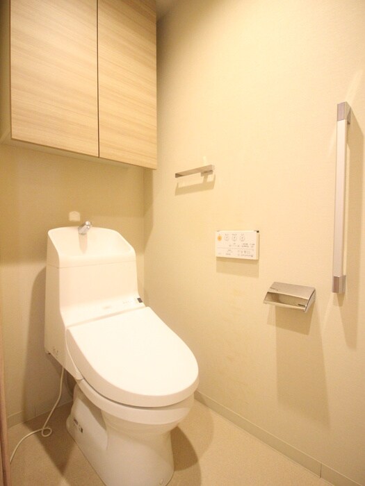 物件内観写真14　(トイレ)