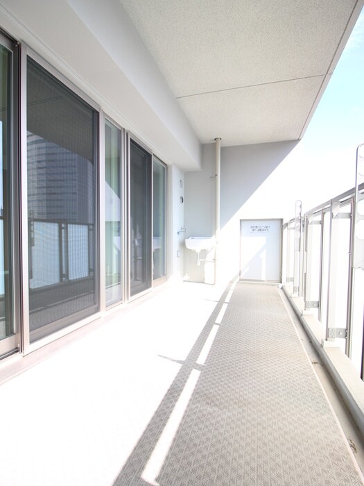 物件内観写真15　(ベランダ・バルコニー)