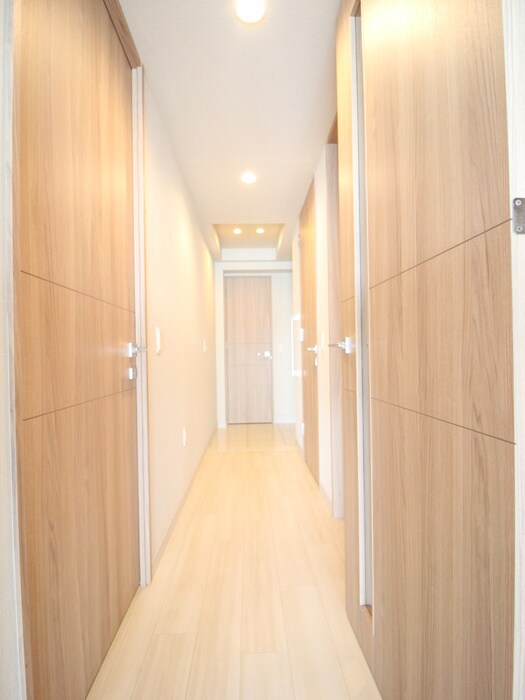 物件内観写真18　(廊下)