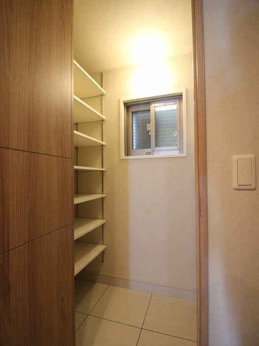 物件内観写真20　(靴箱)