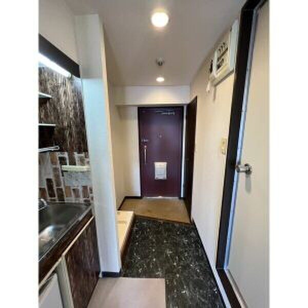 物件内観写真6　(廊下)