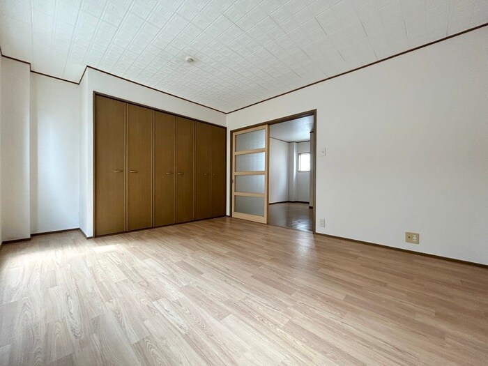 物件内観写真14　(内観写真)