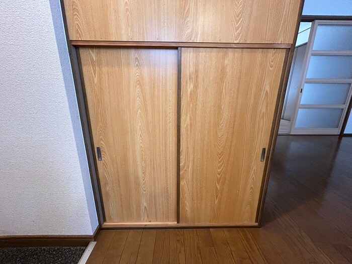 物件内観写真18　(靴箱)