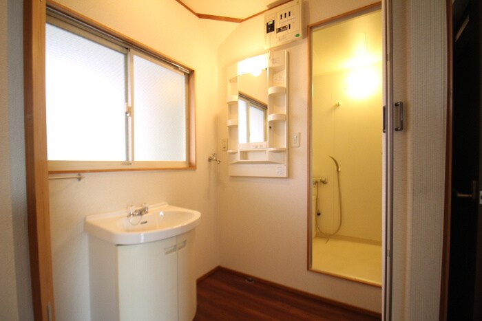 物件内観写真19　(洗面)