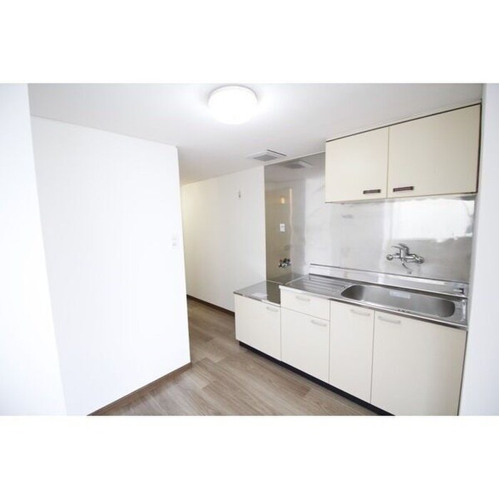 物件内観写真5　(居室)