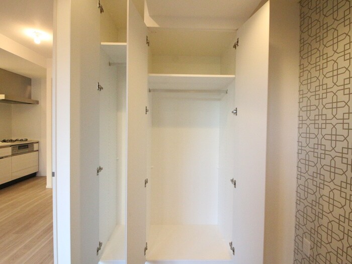 物件内観写真11　(収納)