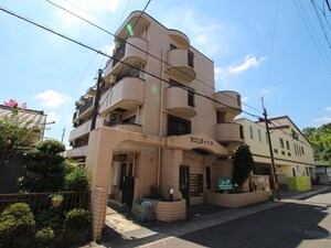 ラフォルテ大森外観写真