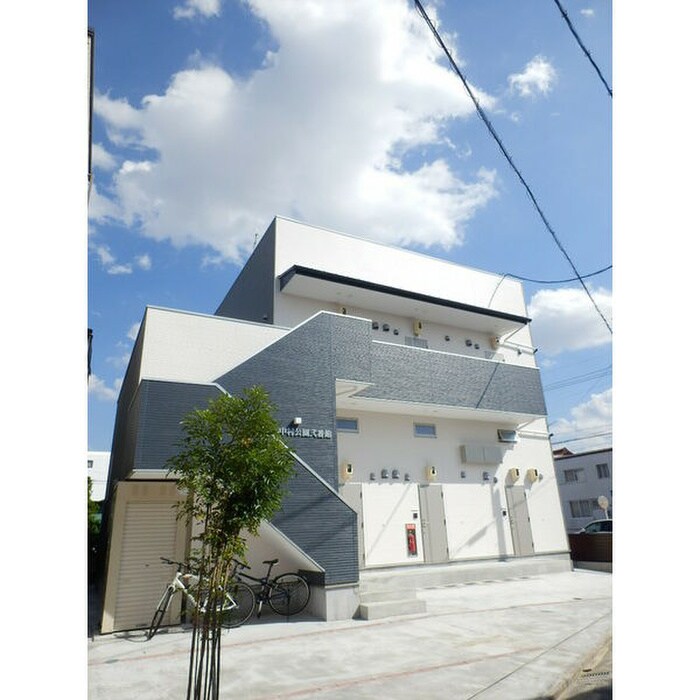 物件外観写真1　(外観写真)