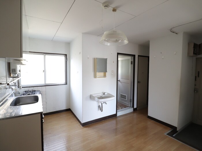 物件内観写真9　(廊下)