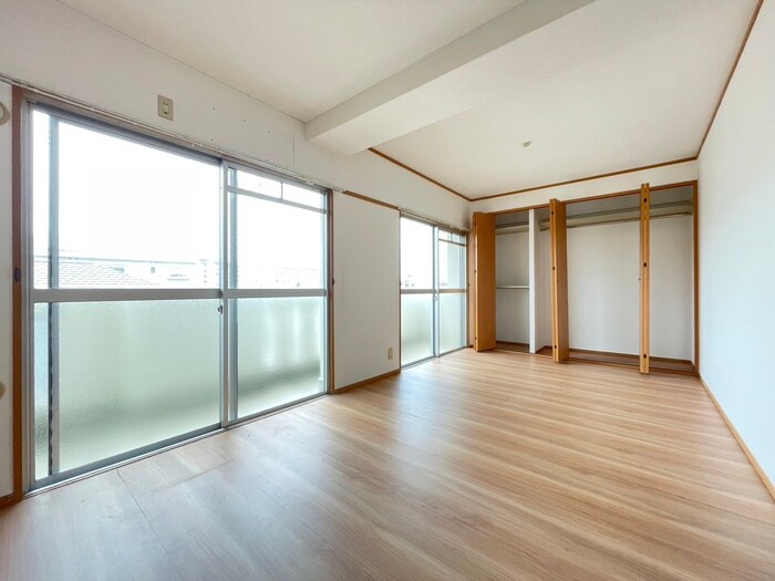 物件内観写真16　(居室)