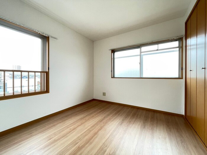 物件内観写真19　(居室)