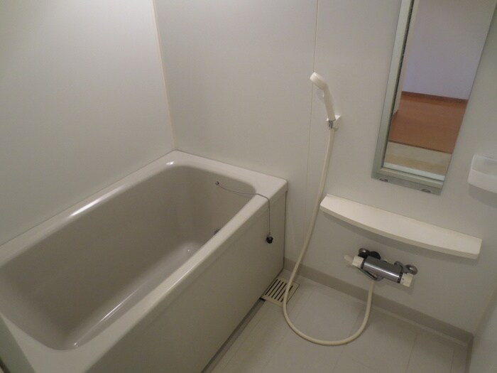 物件内観写真8　(バス／シャワールーム等)