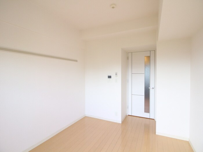 物件内観写真8　(内観写真)