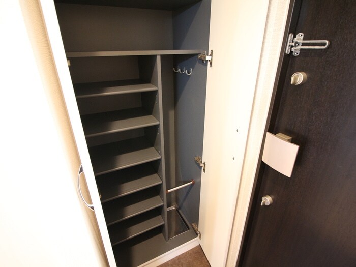 物件内観写真21　(靴箱)
