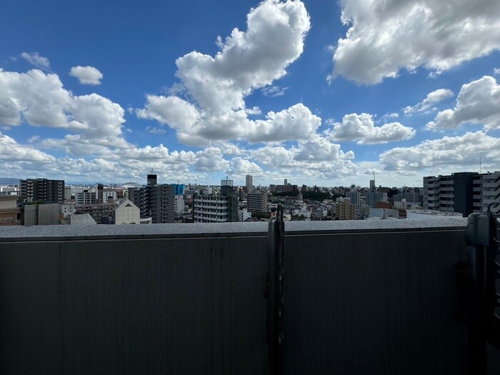 物件内観写真22　(室内からの展望)