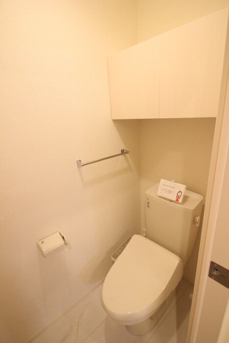 物件内観写真11　(トイレ)