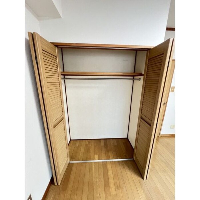 物件内観写真11　(収納)