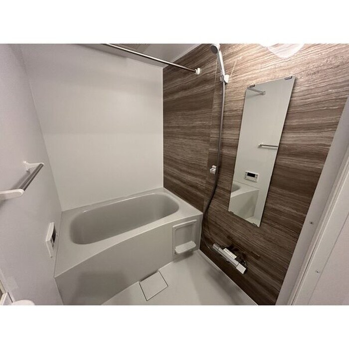 物件内観写真13　(バス／シャワールーム等)