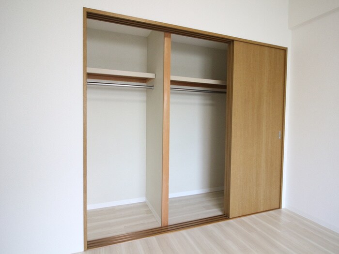 物件内観写真18　(収納)