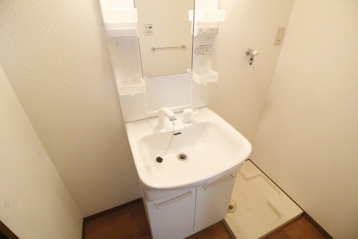 物件内観写真13　(洗面)