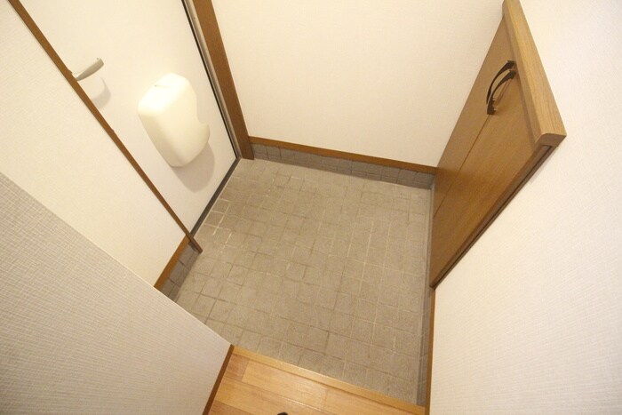 物件内観写真20　(玄関)