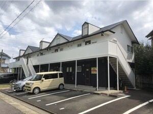 クレ－ルマ－サ外観写真