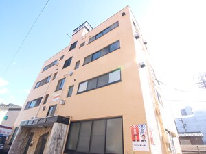 川本ビル外観写真