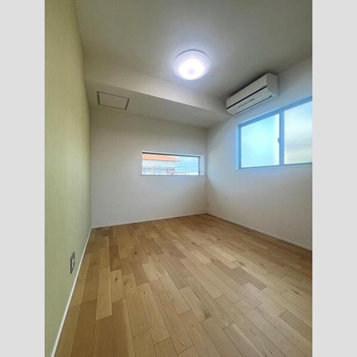 物件内観写真4　(居室)