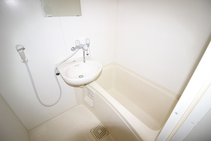 物件内観写真10　(バス／シャワールーム等)
