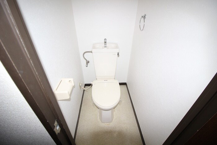 物件内観写真11　(トイレ)