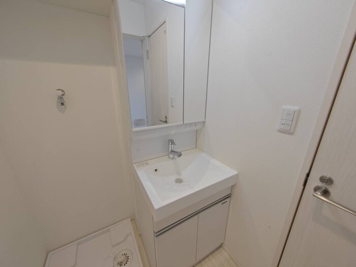物件内観写真13　(洗面)