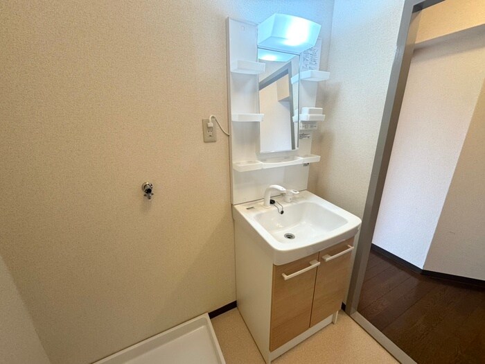 物件内観写真10　(洗面)