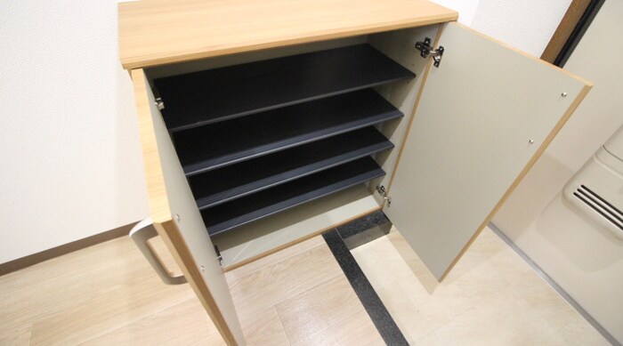 物件内観写真8　(靴箱)