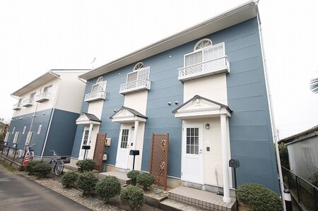 WHITE BELL C外観写真