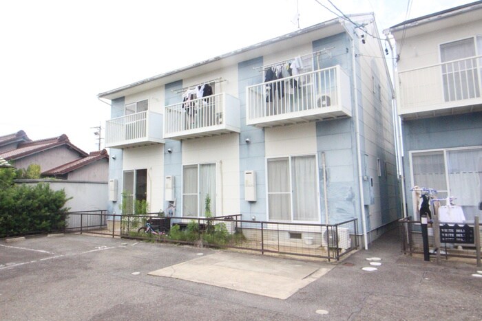 物件外観写真5　(外観写真)