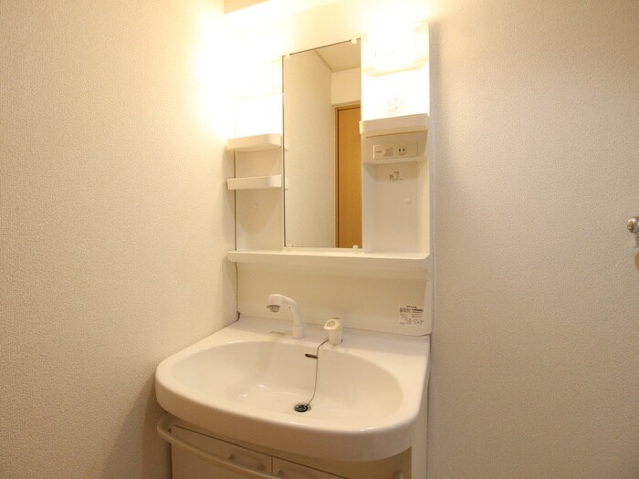 物件内観写真15　(洗面)