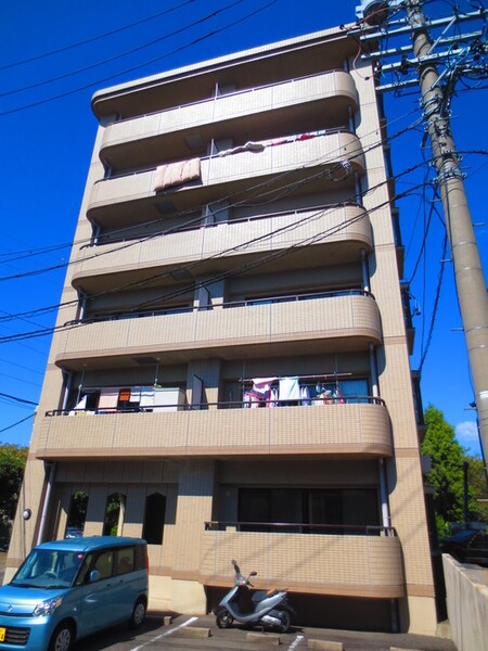 真畔Ｍビル外観写真