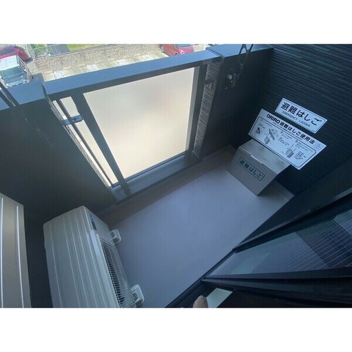 物件内観写真6　(ベランダ・バルコニー)