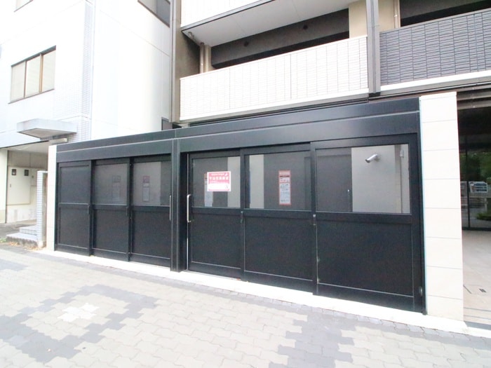 物件外観写真6　(建物設備)