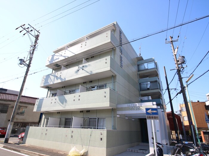 物件外観写真5　(エントランス部分)