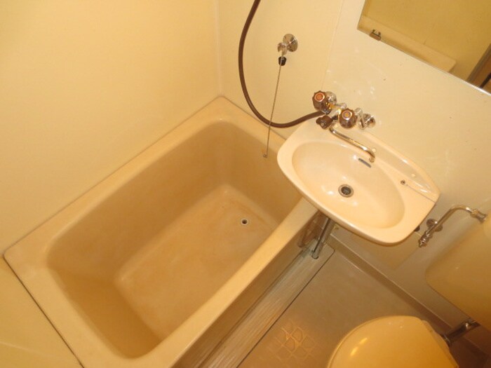 物件内観写真11　(バス／シャワールーム等)