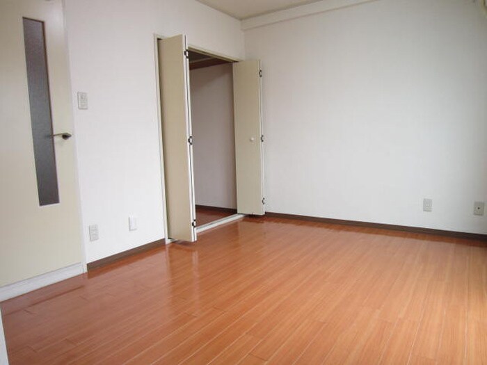 物件内観写真14　(居室)